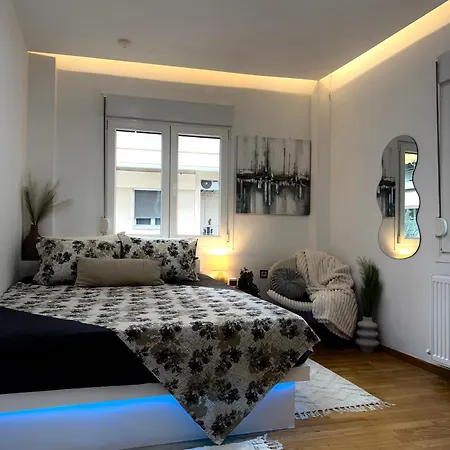 Lux Apartment-thessaloniki
